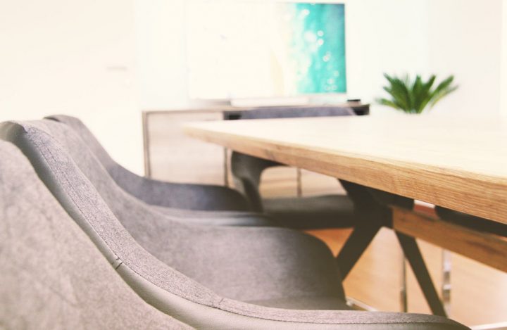 ESY Agentur Meetingraum Closeup